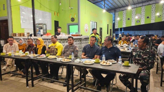 DPPPA-KB Kotabaru Laksanakan Pemutaran Video PSA Terkait Program KB Lintas Borneo