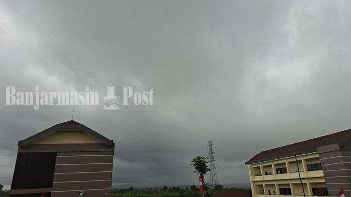 Puncak Musim Hujan di Kalsel Tak Bersamaan, BMKG Staklim Beberkan Pembagian Wilayahnya