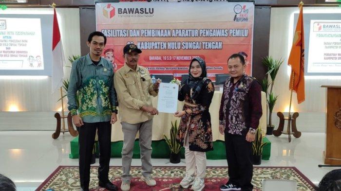 Bawaslu dan PWI HST Siap Awasi Pengembangan Pengawasan Partisipatif dan Keterbukaan Informasi Publik