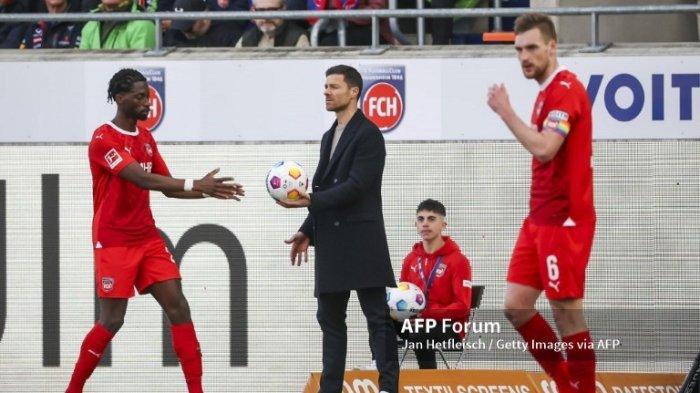 Roberto De Zerbi Bisa Memberikan Dorongan Tidak Sengaja Kepada Xabi Alonso Jadi Pelatih Liverpool