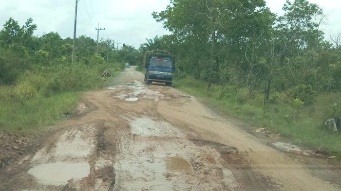 Jalan Poros Desa Swarangan Bakal Diperbaiki Tahun Depan, DPRD Tala Telah Setujui Penganggarannya