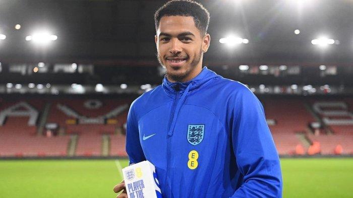 Skuat Pochettino Digerogoti Liverpool, Bek Chelsea Ini Solusi Klopp Terkait Joe Gomez dan Joel Matip