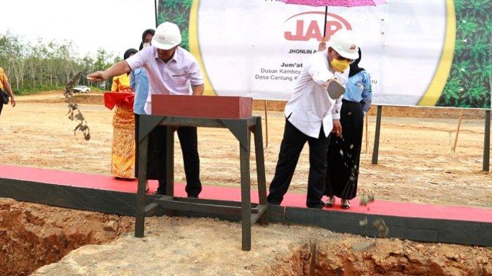 Bupati Kotabaru H Sayed Jafar Letakan Batu Pertama Pembangunan Pabrik Sawit PT Jhonlin Agro Raya