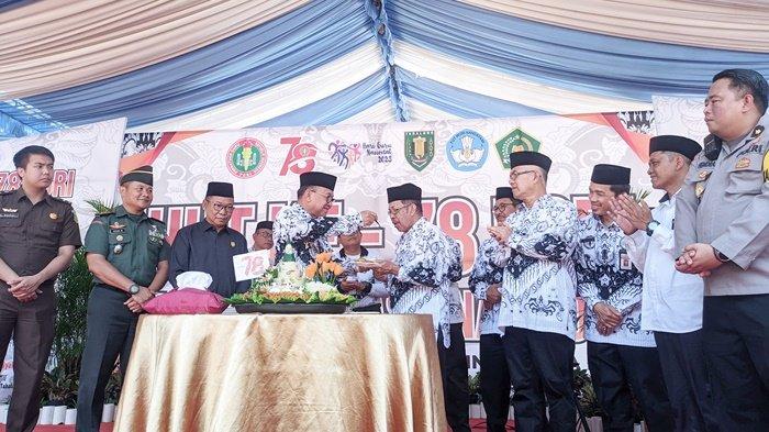 Bupati Tabalong Anang Syakhfiani Harapkan Guru Honor dan Kontrak Meningkat Jadi PPPK