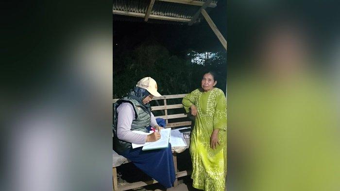 Pantarlih di Pelaihari Ini Lakukan Coklit Hingga Larut Malam, Ini Hal Unik yang Dialami