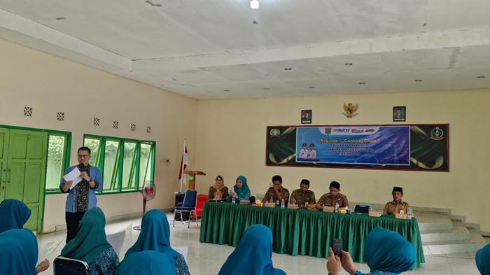 Gelar Cooking Class Gemarikan, Dinas Perikanan Tanahbumbu Hadirkan Chef Agus Sasirangan