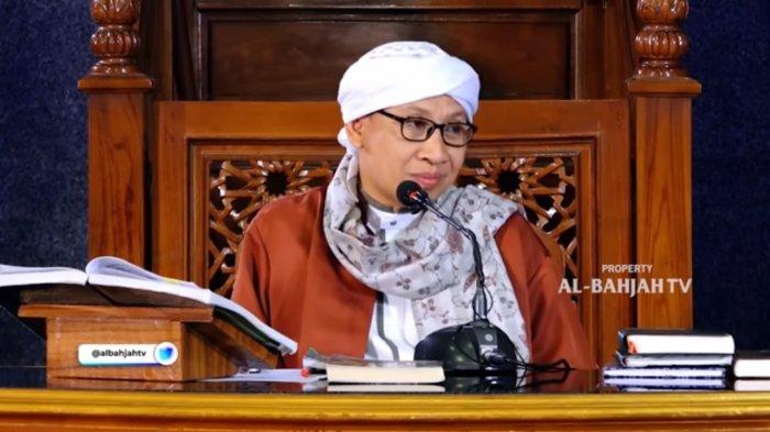 Buya Yahya Jelaskan Pahala Puasa Asyura di Bulan Muharram, Pengampunan Dosa di Masa Lalu