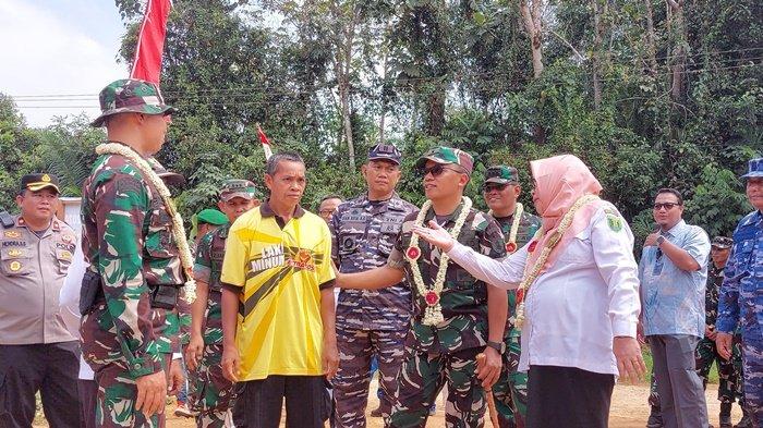 Satgas TMMD 121 di Tabalong Kalsel Buka Lahan Tidur, Permudah Akses Hasil Kebun
