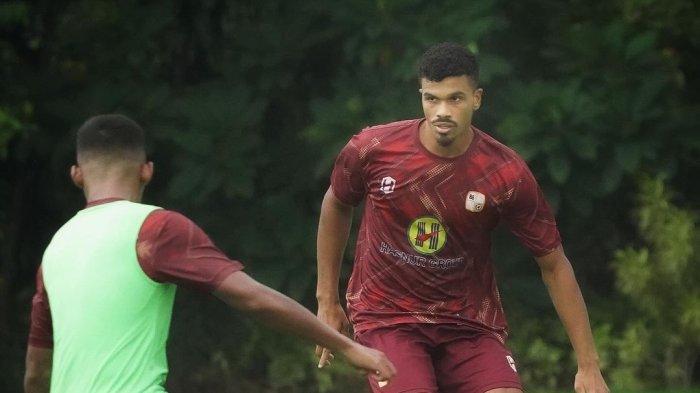 Pemain Asing Barito Putera Devid de Silva di Kritik Suporter, Coach RD Langsung Membela