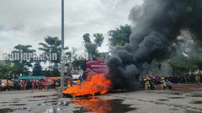 Atraksi HUT Damkar dan Penyelamatan Banjarmasin ke-105, Animal Rescue Hingga Pemadaman Api