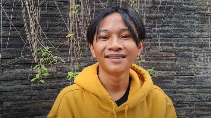 Ucap Istighfar, Fajar Sadboy Menangis Saat Kena Tilang Polisi, Petugas: Saya Gak Ngapa-ngapain