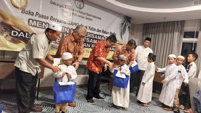 Buka Puasa Bersama Anak Yatim, Gapki Kalsel Yakin 2024 Konsumsi Minyak Sawit Terus Meningkat