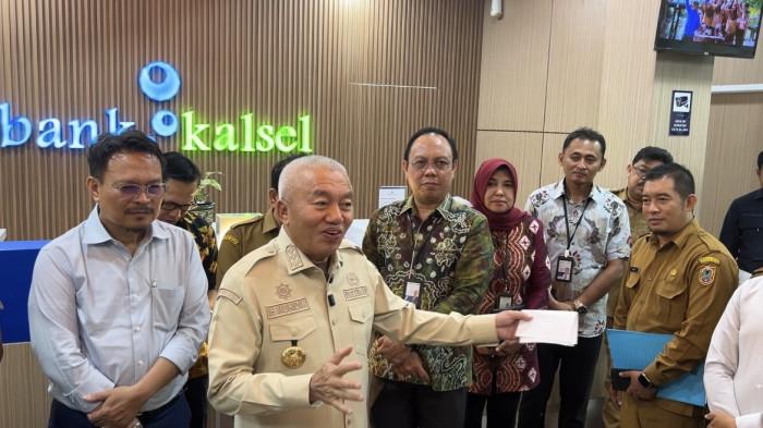 Sindir Menkeu Purbaya Soal Dana Mengendap, Gubernur Kalsel: Jangan Sampai Koboy Salah Tembak