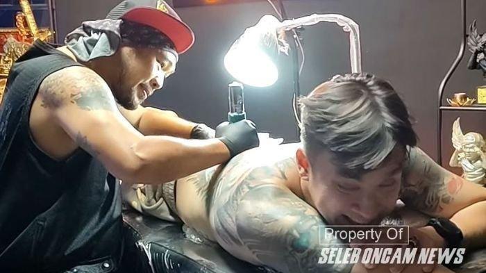 Wajah Adik Raffi Ahmad Bawa Derita, Biaya Bikin Tato Syahnaz di Punggung Rendy Kjarnett Terungkap