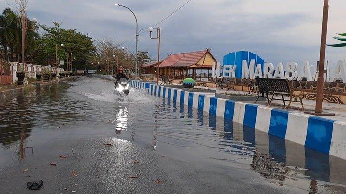 Info Cuaca Ekstrem BMKG Besok 25 November 2023, Sedia Jas Hujan Kalsel, Cek Banten dan Lampung