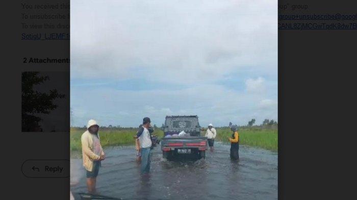 Sebagian Jalan Kalumpang- Margasari Masih Terendam Banjir, Sopir Sebut Masih Aman Dilewati