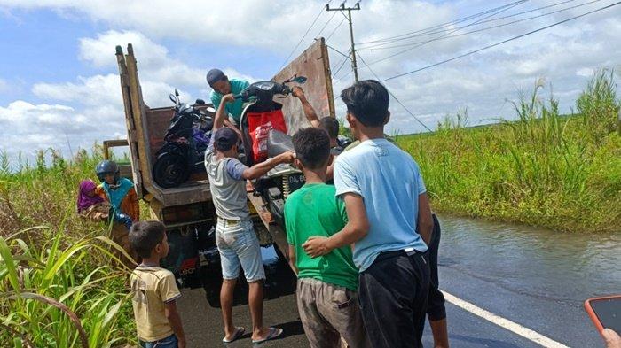 Akses Sungai Kupang-Bangkau Masih Terendam, Mahasiswi HSS Ini Terpaksa Nginap di Rumah Teman