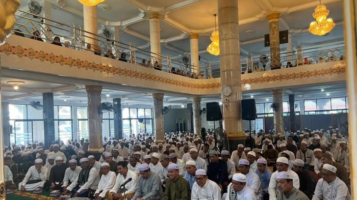 Jemaah padati majelis Taklim dan Dzikir Al Ihya.