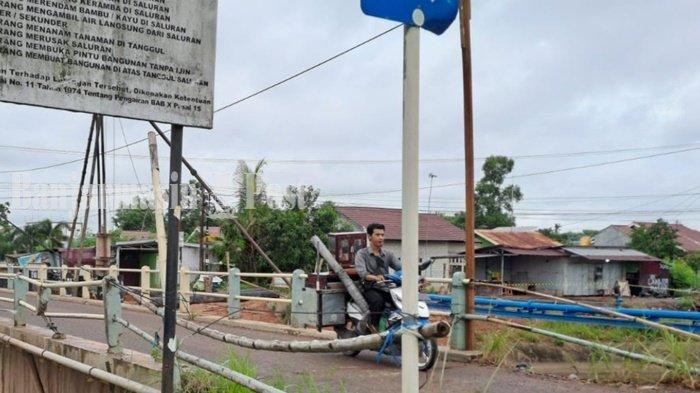 Jembatan Irigasi di Sungai Sipai Martapura Akhirnya Dilebarkan, Segini Anggaran Dialokasikan