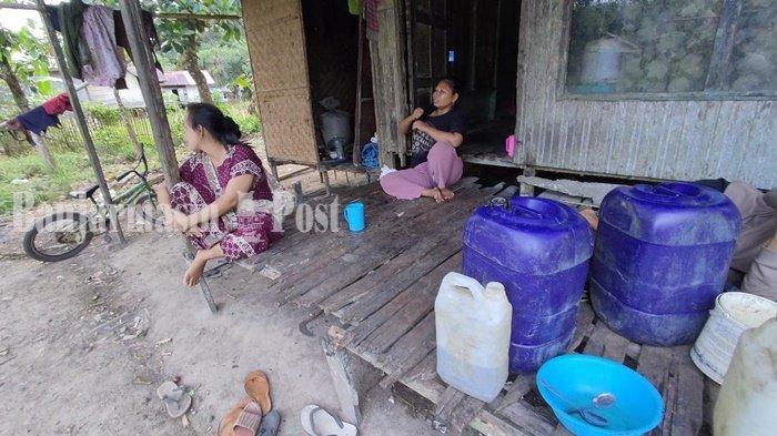 Ancaman Krisis Air di Kabupaten Tapin, Warga Bitahan Harapkan Sumur Bor