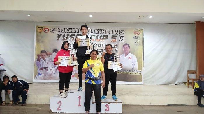 Atlet dan Wasit Berprestasi Terharu Dapat Apresiasi Penyelenggara