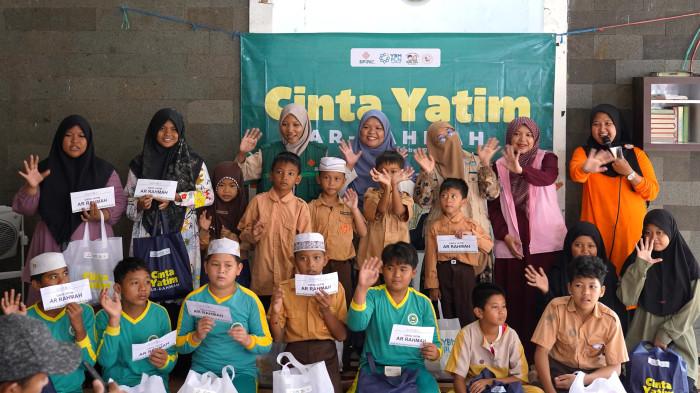 Hadirkan Bahagia Bersama Anak Yatim, YBM PLN Santuni Panti Asuhan Ar-Rahman