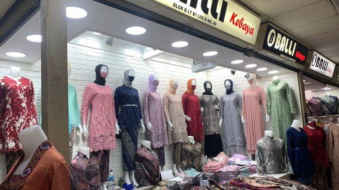 Wulan dan Suami Tak Gengsi Beli Baju Diskonan buat Rayakan Lebaran