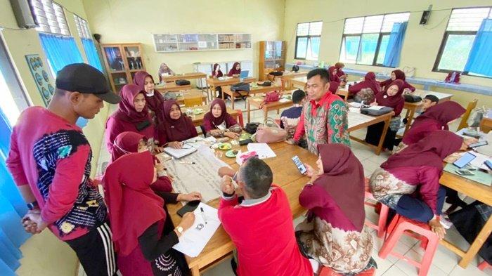 Mantapkan Pemahaman Kurikulum Merdeka, SMPN 1 Binuang Kalsel Datangkan Guru Penggerak