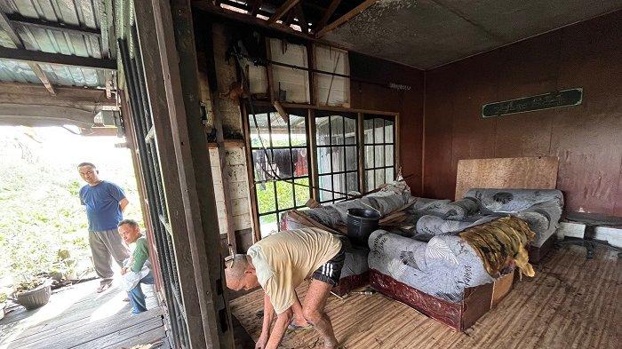 Kebakaran di Jalan Karya Mufakat Banjarmasin Diduga Korsleting, Pemilik Rumah Keluhkan Respons PLN