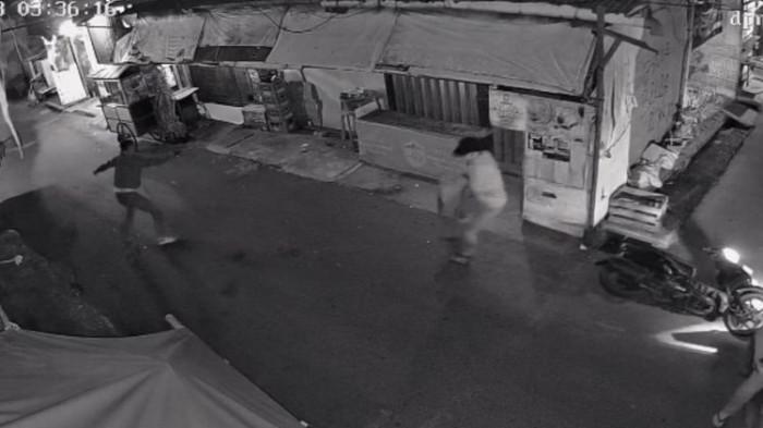 Aksi Hansip Tabrak Maling Motor Berujung Luka Tembak di Perut, Akhirnya Meninggal Dunia di RS Polri