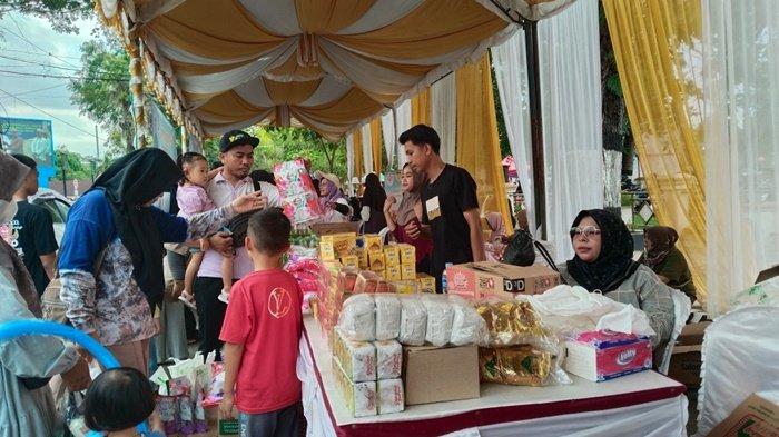 Masyarakat HST Antusias Berburu Kebutuhan Pokok di Pasar Murah, Bantu Ekonomi Warga di Awal 2024