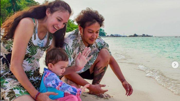 Nadine Chandrawinata dan Dimas Anggara Nantikan Lahiran Anak Kedua, Jenis Kelamin Diungkap