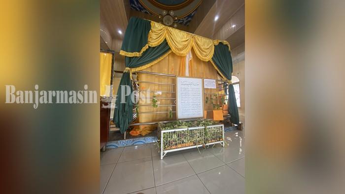 PUSARA-Pusara Makam Datu Qabul di Desa Baulin, Margasari, Kecamatan Candi Laras Selatan, Kabupaten Tapin, Provinsi Kalimantan Selatan, Selasa (16/9/2025).