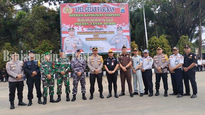 Kapolres Tanahbumbu Sebut Tugas Nataru Bernilai Amal Ibadah, Diharapkan tidak Ada Gangguan Kamtibmas