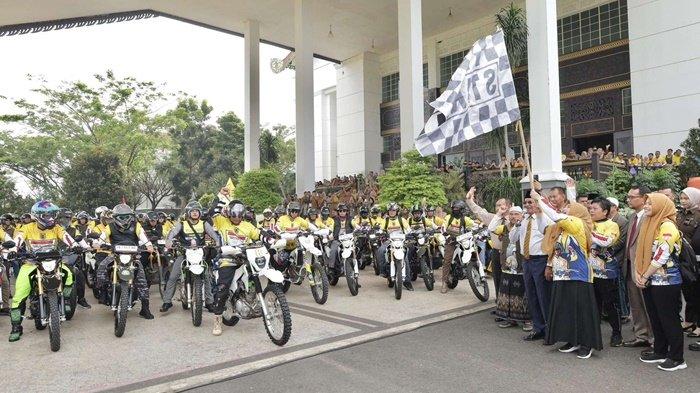 Lepas Rombongan Turdes Menembus Batas ke-10, Ini Harapan Ketua DPRD Kalsel
