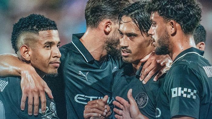 Man City Ajukan Tawaran Mengejutkan Rekor Dunia Rp4,9 triliun untuk Rekrut 'Superstar' Chelsea