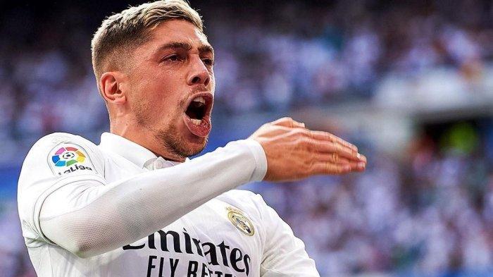 Arti Pelukan Valverde ke Ancelotti saat Real Madrid Tekuk Al Hilal di Final Piala Dunia Antarklub