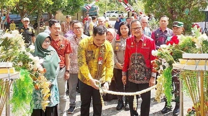 Kepala Kanwil Kemenkumham Kalsel Faisol Ali Hadiri Pembukaan Saraba UMKM di Banjarbaru