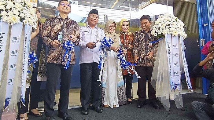 Dapat Meningkatkan Kontribusi dalam Pembangunan Daerah Kalsel, Bank bjb Pindah ke Kantor Baru