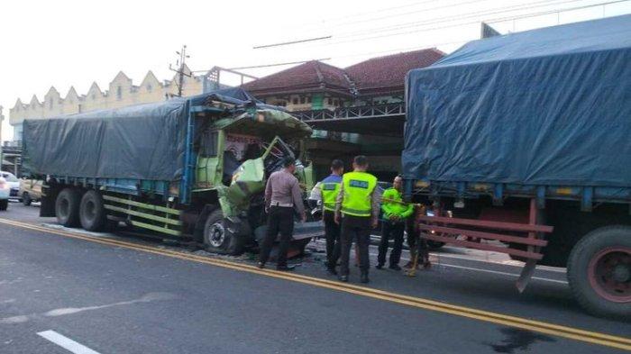 Kronologi Truk Tronton Tabrak Truk di Kulonprogo, Sopir Asal Tasikmalaya Tewas