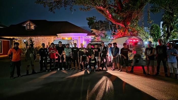 PENCARIAN HELIKOPTER-Anggota Mapala Sylva bersama Tim Gabungan Borneo Rescue Juga Ikut dalam pencairan Helikopter yang hilang kontak di Mentewe Tanahbumbu, Senin (1/9/2025).