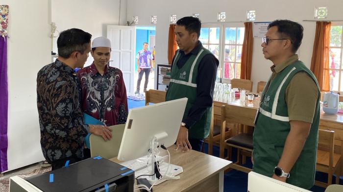 Pengecakan fasilitas bantuan yang diberikan oleh PLN UID Kalselteng