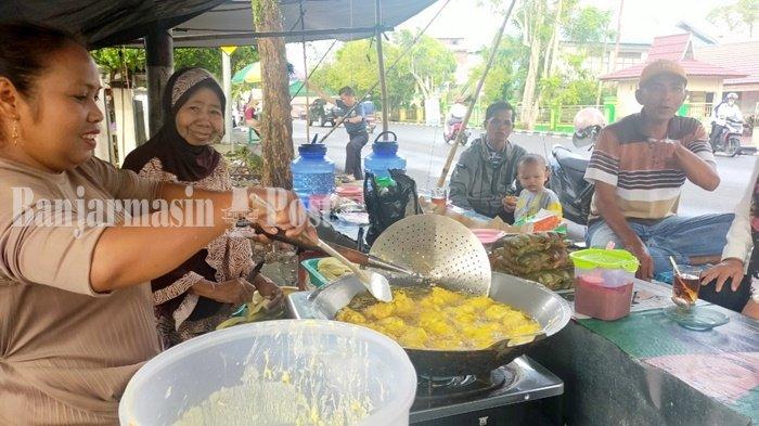 Pelaku Usaha Kecil di Kabupaten Hulu Sungai Utara Berharap Harga Minyak Goreng Lebih Murah Lagi