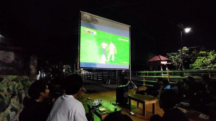 Dipaksa Membumi oleh Cina