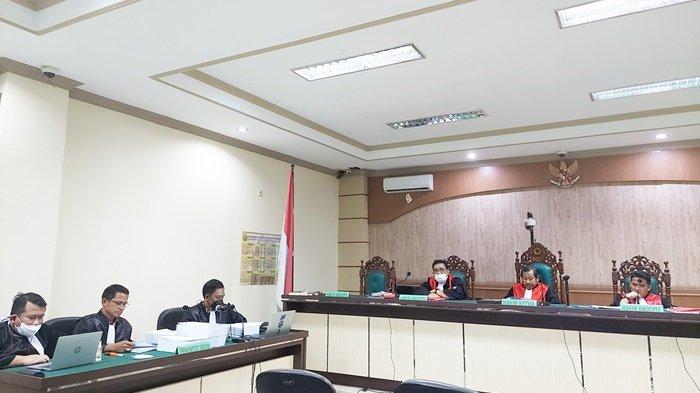 Kasus Korupsi Mantan Bupati HSU Abdul Wahid, Besok Penasihat Hukum Sampaikan Pembelaan