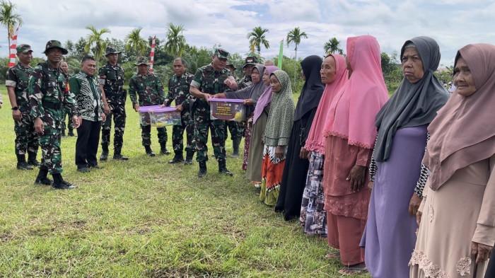 Dari Lumpur ke Harapan, Warga Desa Tumih Batola Sambut Gembira Jalan Baru dan Air Bersih
