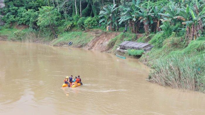 Remaja Tenggelam di Kitang Tanjung, Personil BPBD Lakukan Penyisiran di Lokasi