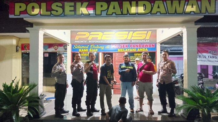 Kedapatan Bawa Pisau Belati di Halaman Warung Malam, Warga Ini Diringkus Anggota Polsek Pandawan HST