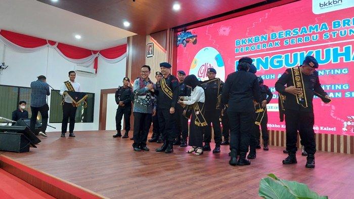 Kukuhkan Bapak Asuh Anak Stunting, Kepala BKKBN RI Ingin Personel Satbrimobda Kalsel Jadi Motivator