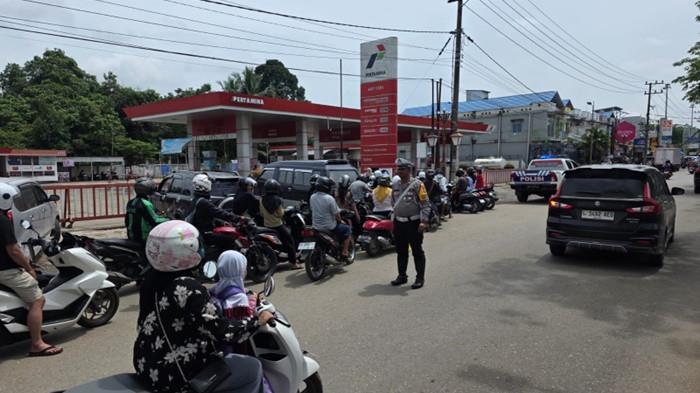 Antrean Pertamax Juga Terjadi di SPBU Tabalong, Stok Pedagang Eceran Turut Terdampak